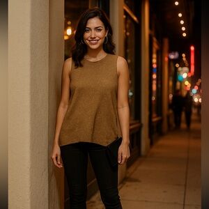 TY-LR Gold Metallic Tank Top Size Small